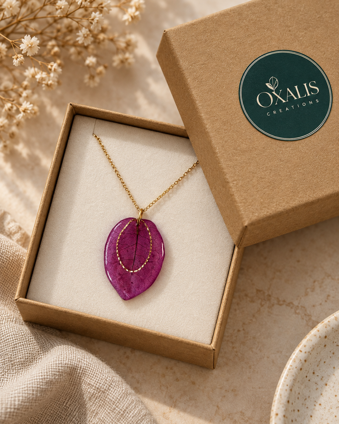 Collier bougainvillier en écrin