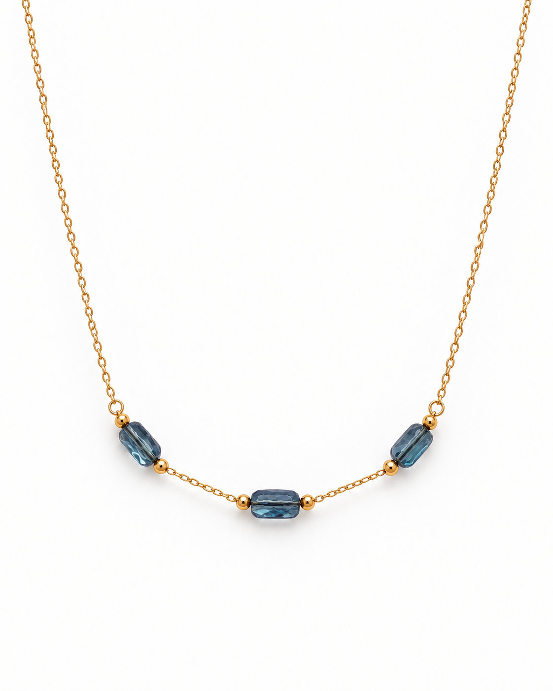 Collier Éclat – Bleu — perles en verre bleues sur chaîne dorée